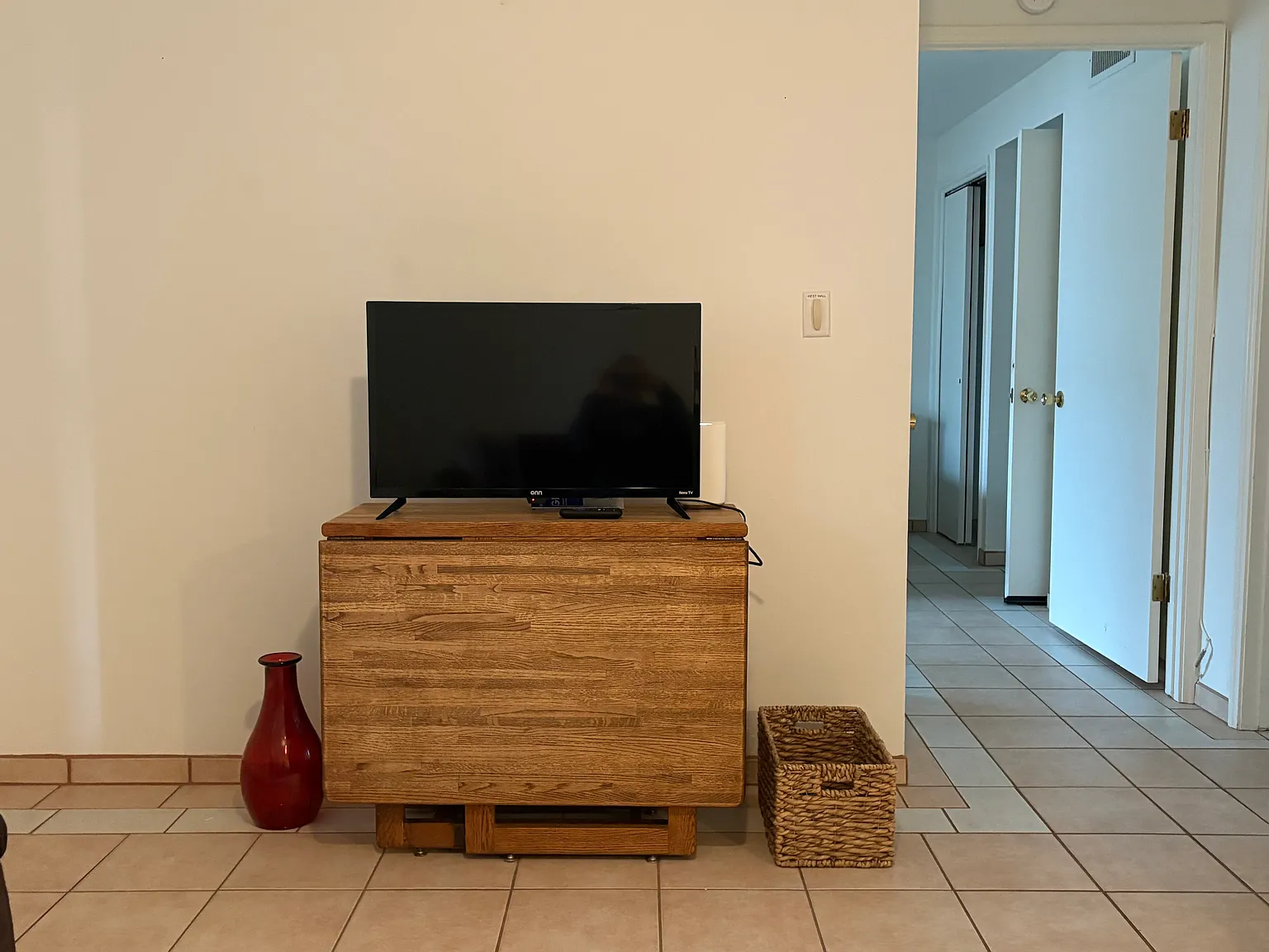 2 bed, 696 sqft, $1,225 — Photo 4