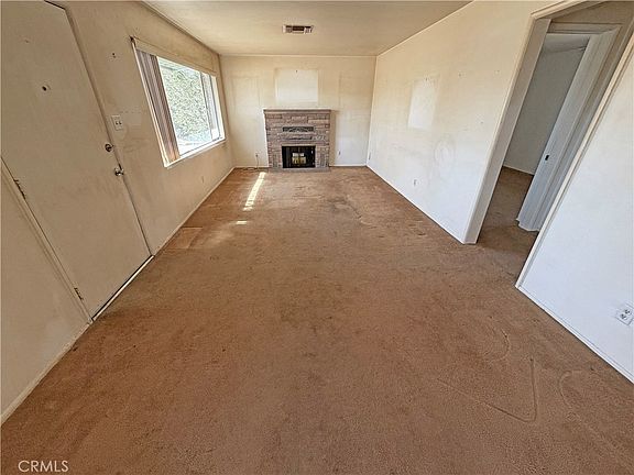 4th image of 7426 Elata Ave