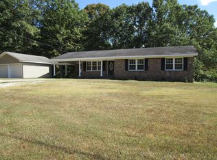 1613 Finger Leapwood Rd, Finger, TN 38334