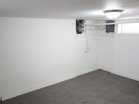 3rd image of 17135 105th Ave