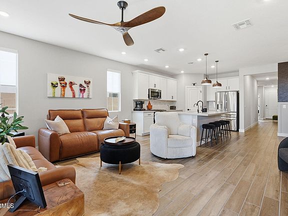 4th image of 43359 N Wollemi Street