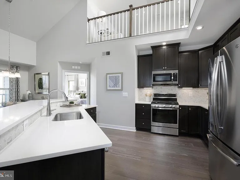 3411 Angelica Way #401 — Photo 7