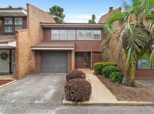 4300 W Francisco Dr, Pensacola, FL 32504