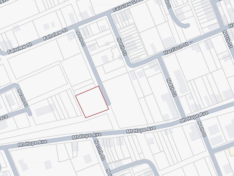 1st image of 415 N 9th St