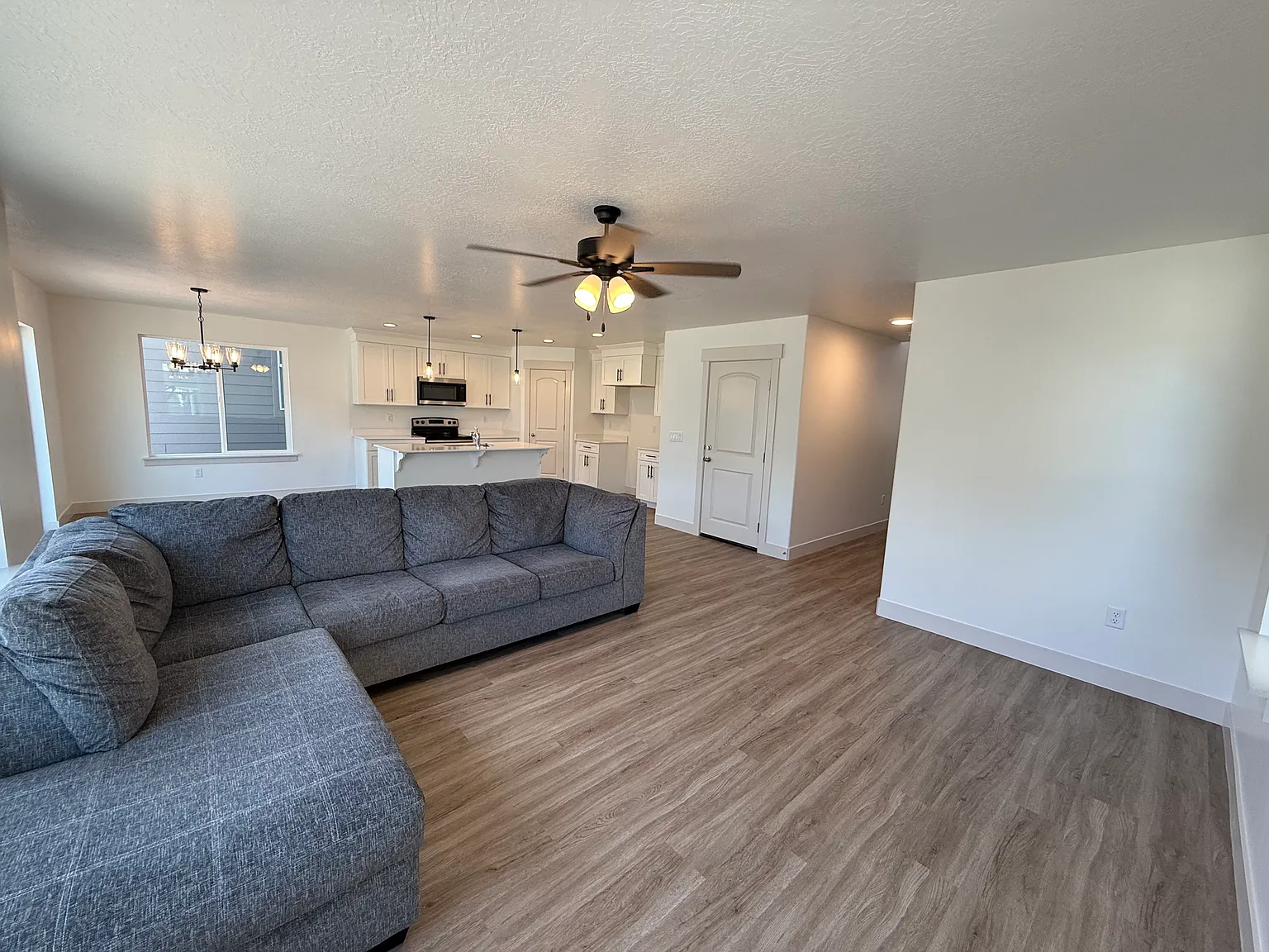 W 950 N, Lehi — Photo 3