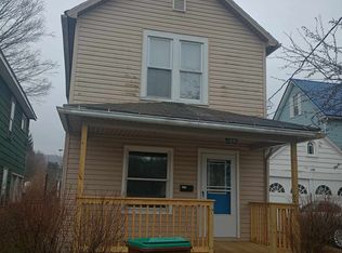 317 5th St, Franklin, PA 16323