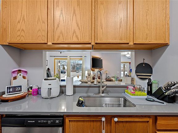 5th image of 1112 N 6th St Unit 61