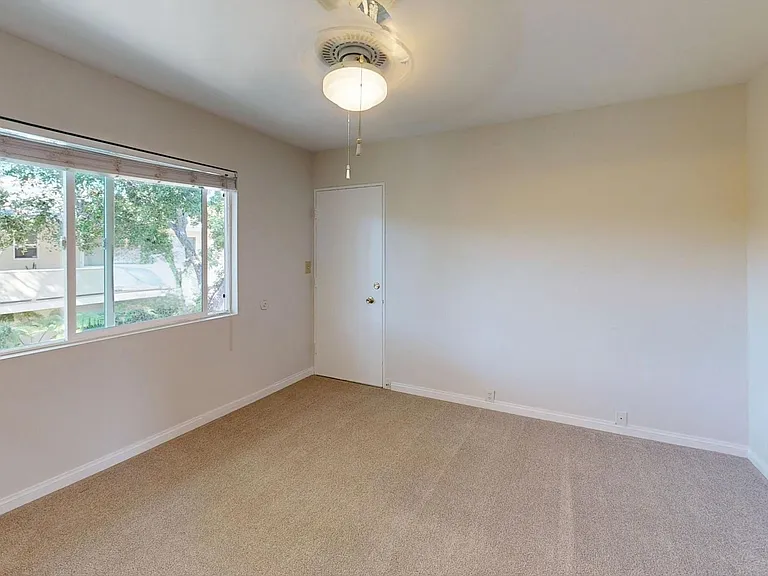 1223 Garden St #B — Photo 24