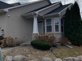 18949 Dorenkemper Pl, Eden Prairie, MN 55347