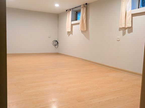 2nd image of 155 Lower Notch Rd Floor 1