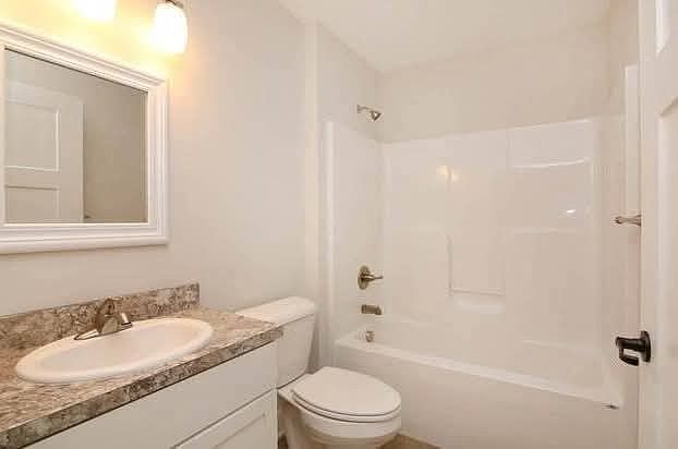 Full bath #1
