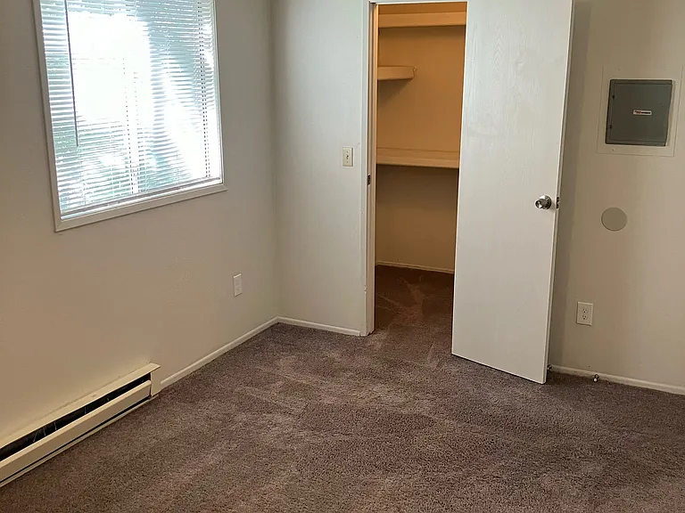 3010 N Stone St #6 — Photo 13
