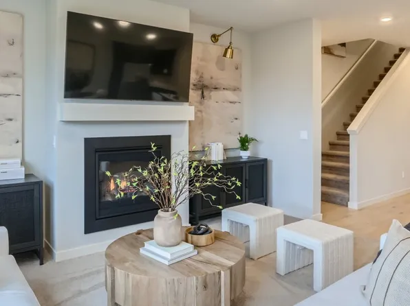 Charlotte Plan, Urban Downs