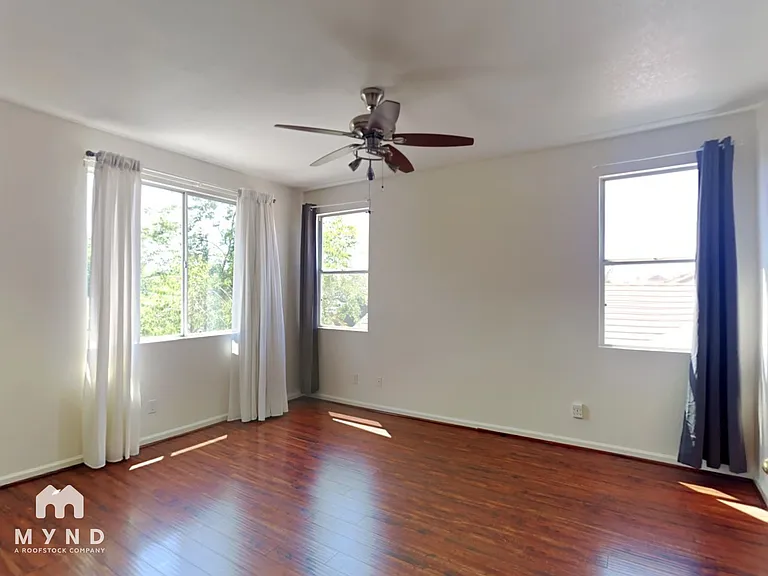 2742 Chateau Montelena Way — Photo 12