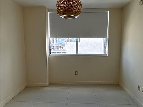 5th image of 253 NE 2nd Street #3208