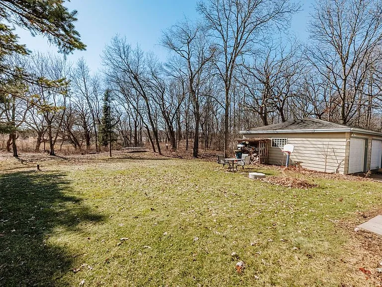 215-217 Pembroke Way (Townhouse) MyDwelling — Photo 18