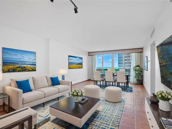 90 Edgewater Dr APT 908, Coral Gables, FL 33133