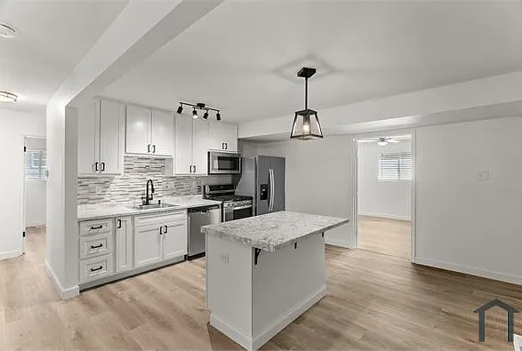 10518 Spring Garden Dr — Photo 7