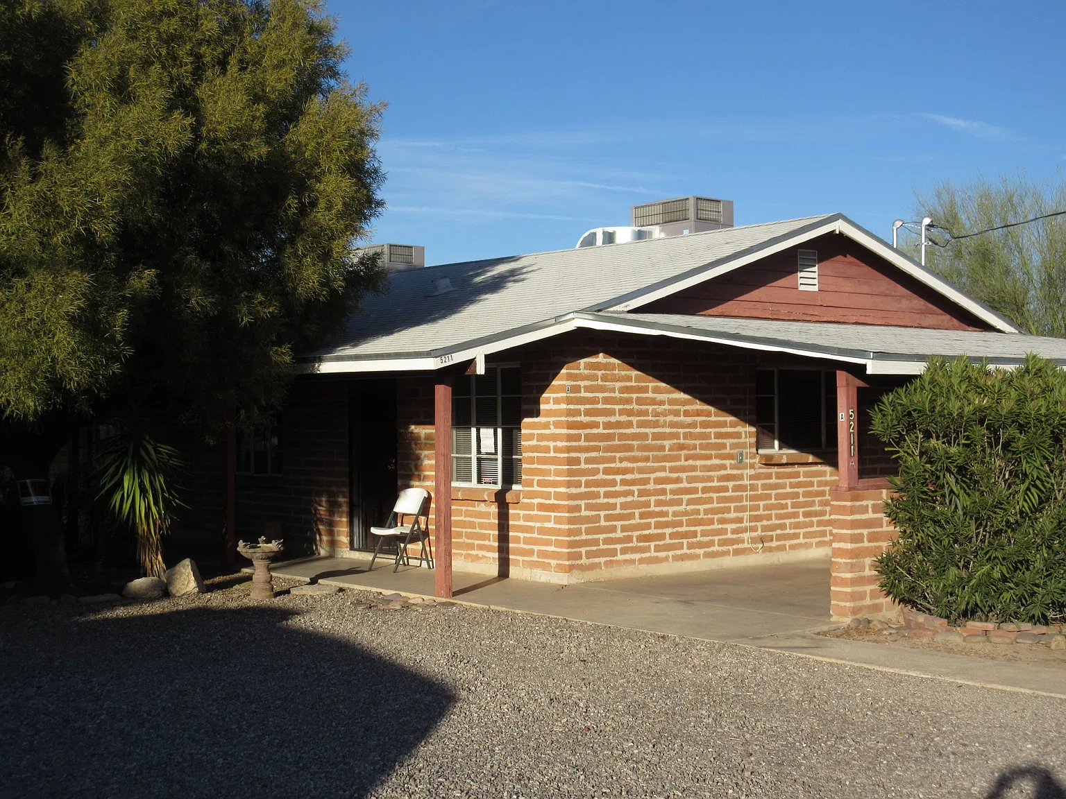 1 bed, 600 sqft, $895 — Photo 2