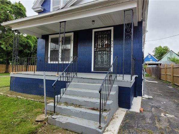 325 Box Ave