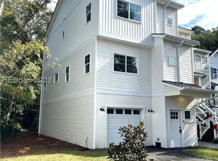 28 Jib Sail Ct, Hilton Head Island, SC 29928