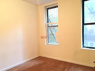 Rented by Best Apartments North Inc