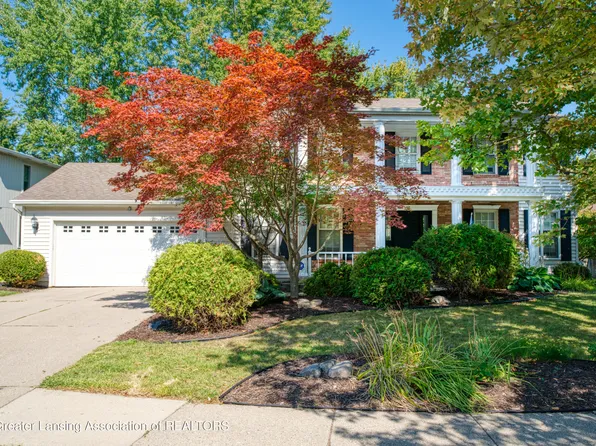 965 Whittier Dr, East Lansing, MI 48823