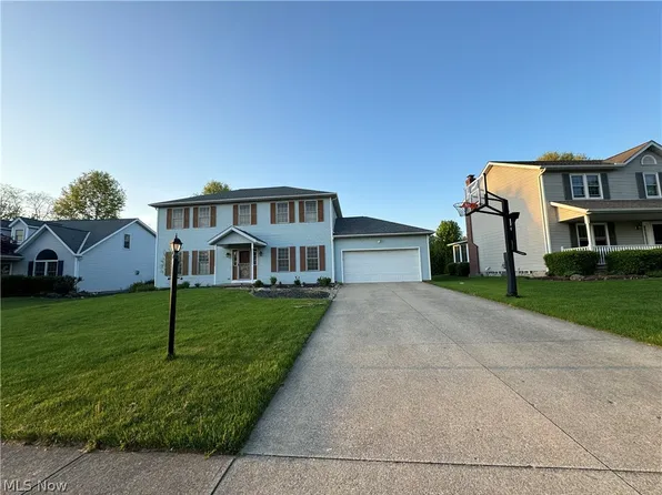 16118 N Laguardia Pkwy, Strongsville, OH 44136
