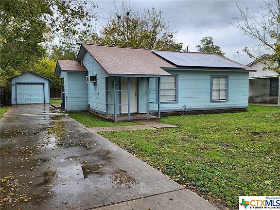 3rd image of 120 Charlotte Dr