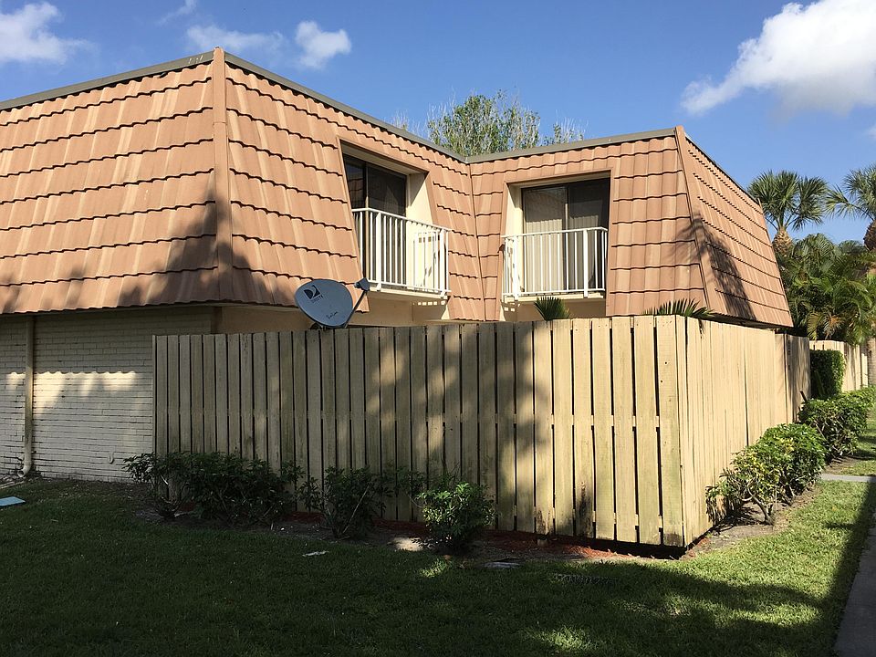 1st image of 580 Green Springs Pl