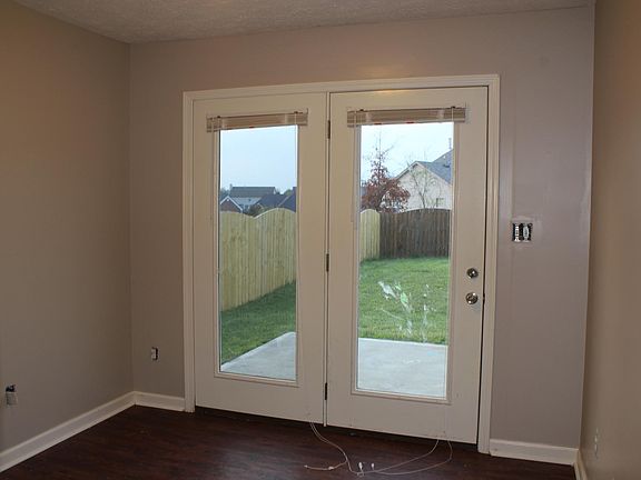 3rd image of 4013 Downy Park