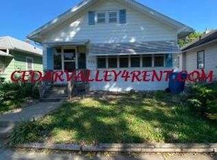 905 Baltimore St, Waterloo, IA 50702