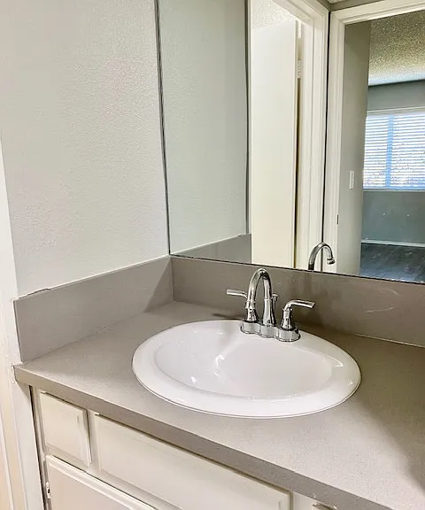 374 Shults Street — Photo 10