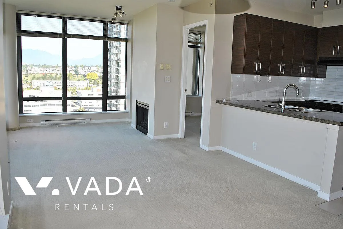 2345 Madison Ave — Photo 2