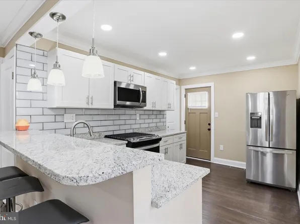 3801 W Overlea Ave, Baltimore, MD 21206