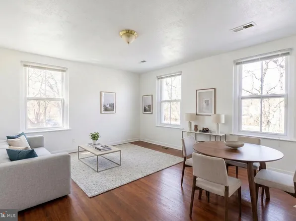 407 Lebaum St SE, Washington, DC