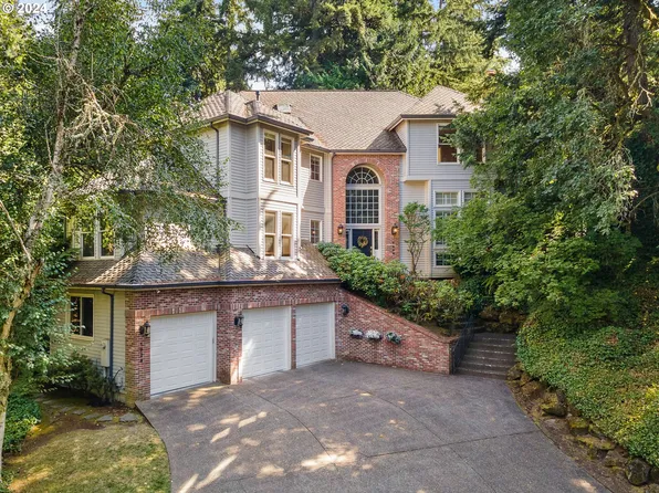 1928 Palisades Terrace Dr, Lake Oswego, OR 97034