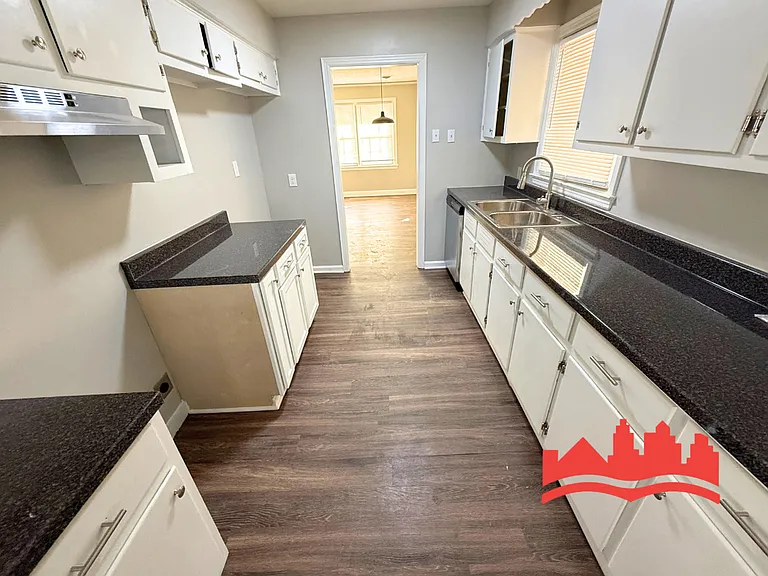 3620 Sharpe Ave — Photo 9