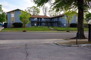 1st image of 267 Greenlaw Ave APT 3