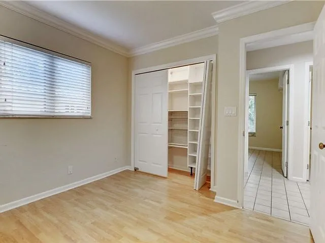 10890 SW 83rd Ave — Photo 14
