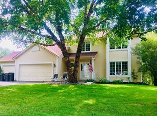 8834 Danton Way, Eden Prairie, MN 55347