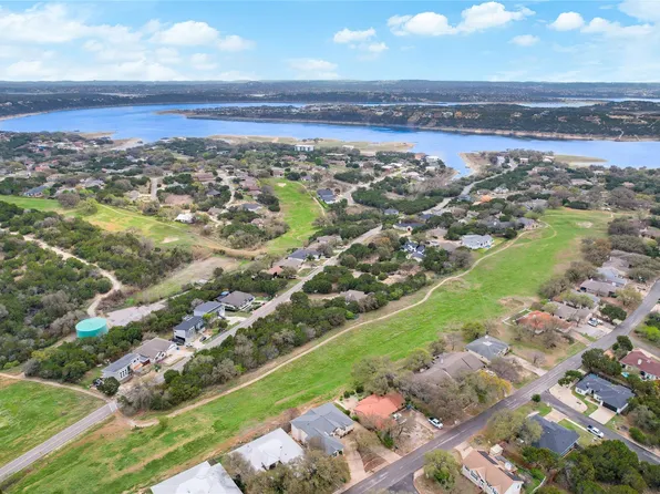 20711 Henry Ave, Lago Vista, TX 78645