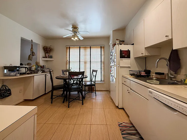 7136 Swansong Way — Photo 4