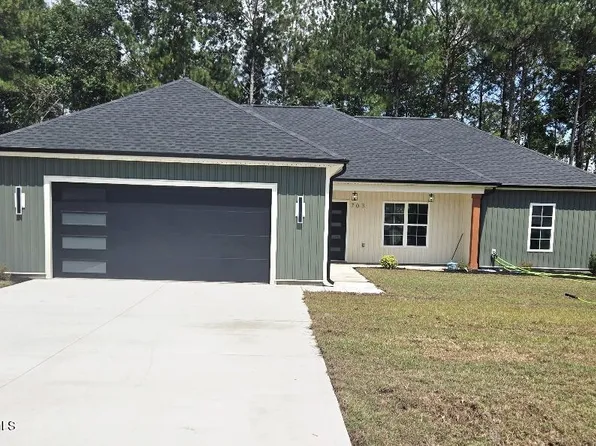 703 Windchime Court, Kinston, NC 28504