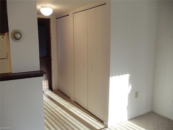 2nd image of 38425 North Ln #209-C
