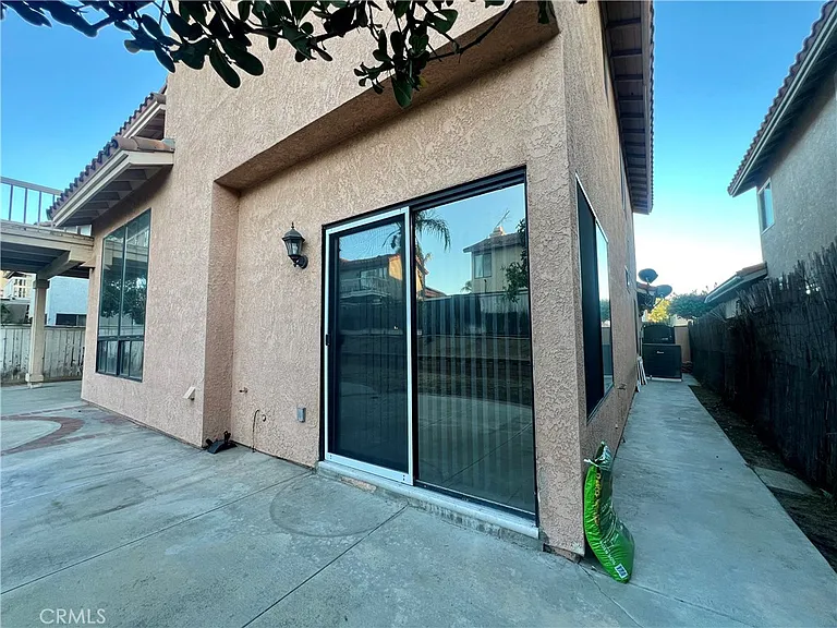 2909 Dorchester Cir — Photo 40