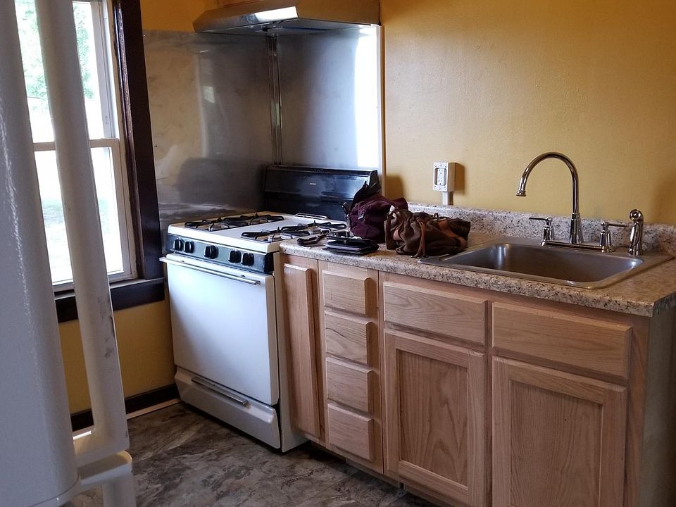 1st image of 212 E College St