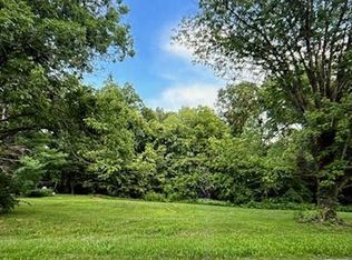 7 Maple Dr, Dorsey, IL 62021