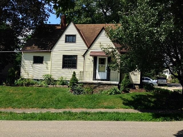 1st image of 307 N McKenzie St
