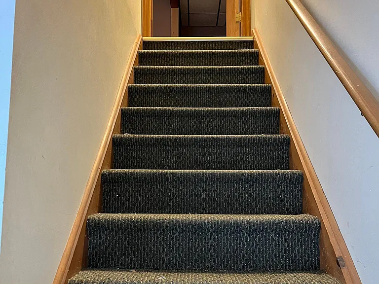 34 Monroe Ave #2 — Photo 2